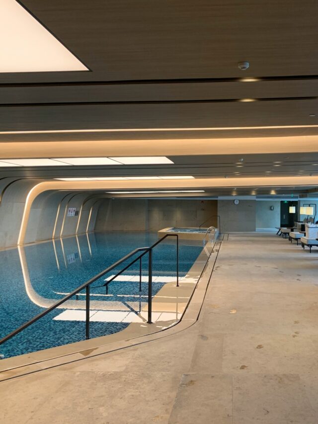 indoor pools for health and wellness clinics