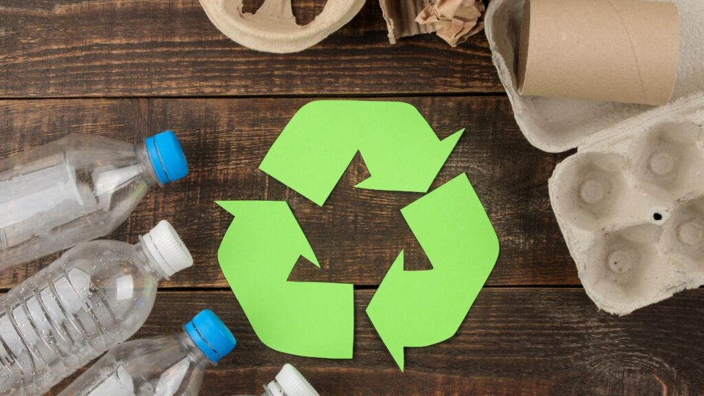 recycling resources for your office - paper and plastic